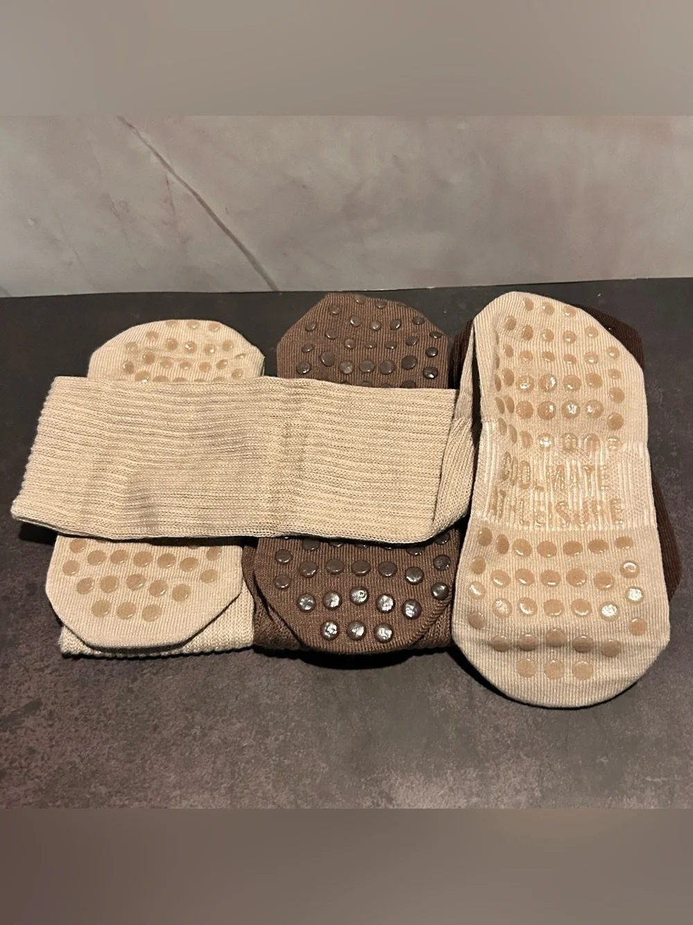 Coolmate’s Athleitc Non-Slip Grip Socks Set of Three